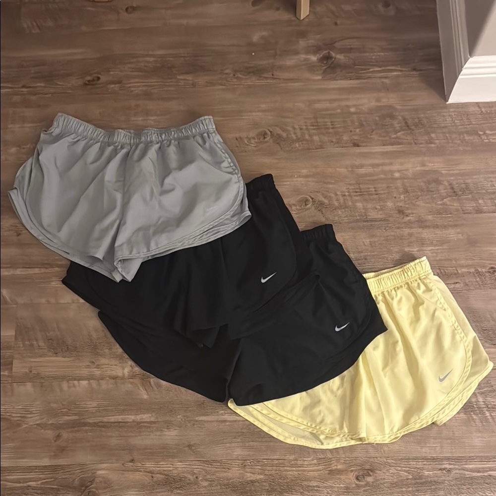 Gently Used - Nike Athletic Shorts